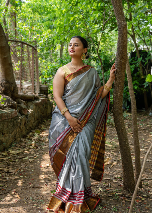 Narayanpeth Serenity Saree Grey